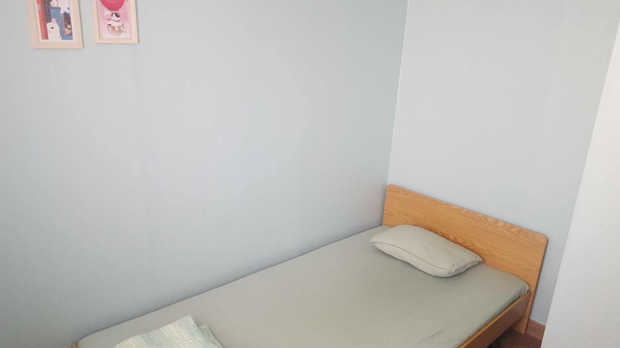 Birdsnest Hostel Hongdae Foreigner Only Сеул Екстер'єр фото